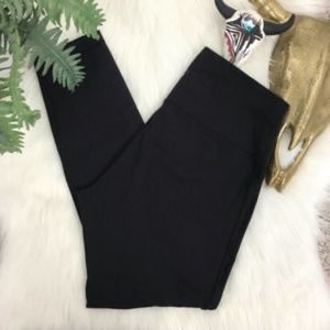 Lululemon Athletica Black High Waist Skinny Leg Legging  Pants -25" length (10)